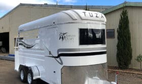 Tuza Floats – Tuza 4 Horse Angle Loader